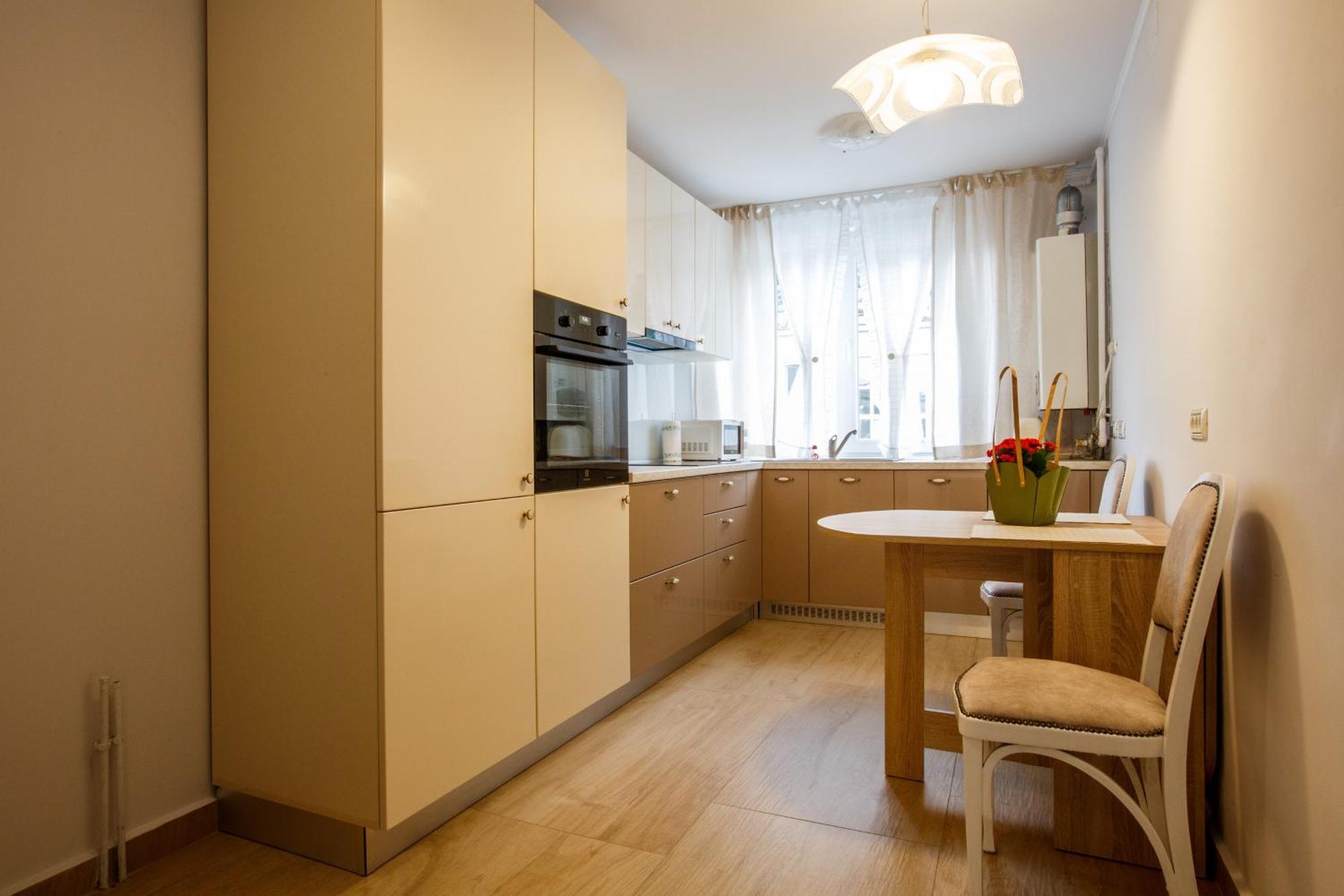 Perfect Apartment Central Braşov Exteriör bild